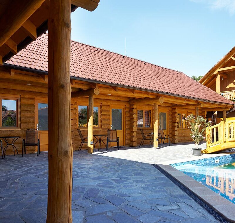 Srubovy-penzion-v-Lednici_9163